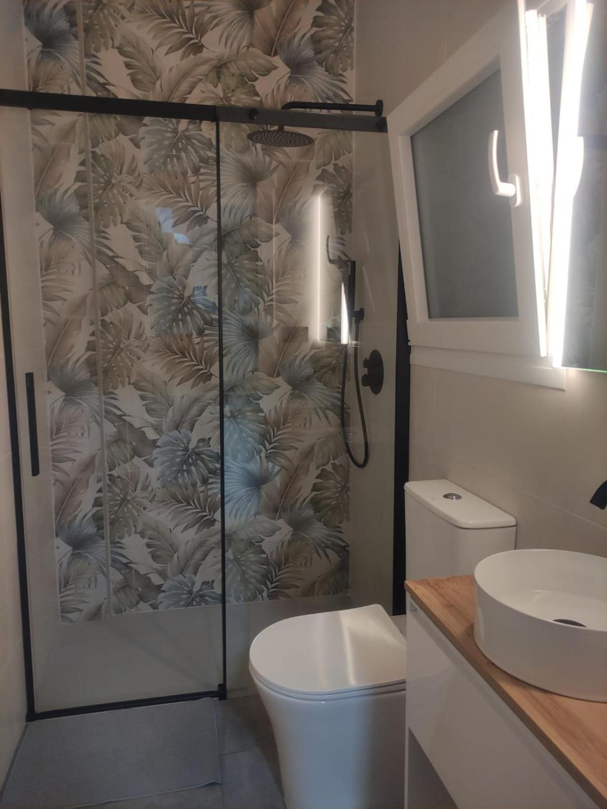 Apartamento En Planta Baja Con Vistar Al Mar โกนิล เด ลาฟรอนเตรา ภายนอก รูปภาพ