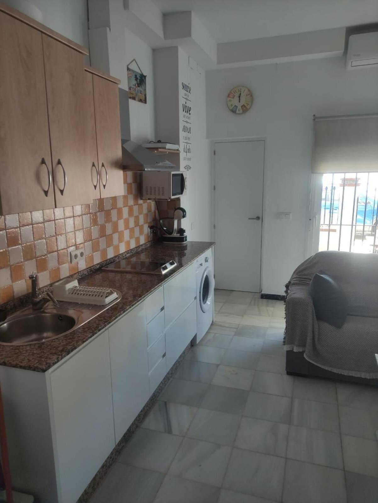 Apartamento En Planta Baja Con Vistar Al Mar โกนิล เด ลาฟรอนเตรา ภายนอก รูปภาพ